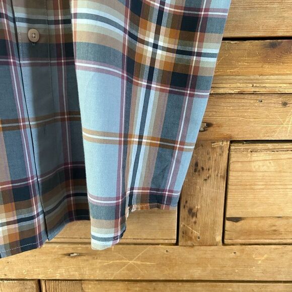 Men's Patagonia Small Fezzman Button Front Shirt Blue Brown Collared - Sm. Flaw - Picture 6 of 9